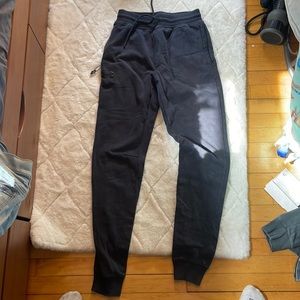 under armor men’s small black sweatpants